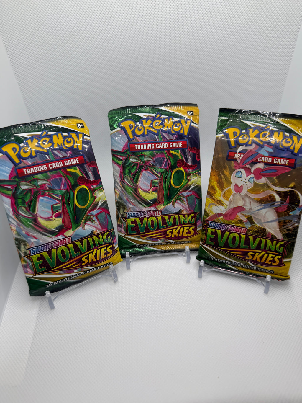 Pokémon SWSH Evolving Skies Booster Pack