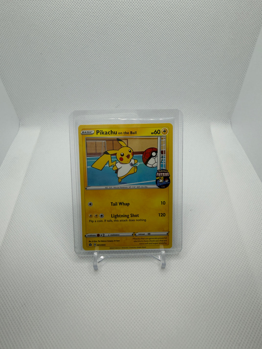 Pokémon TCG Pikachu on the Ball 001/005 Promo Cards Promo ENG (2020)